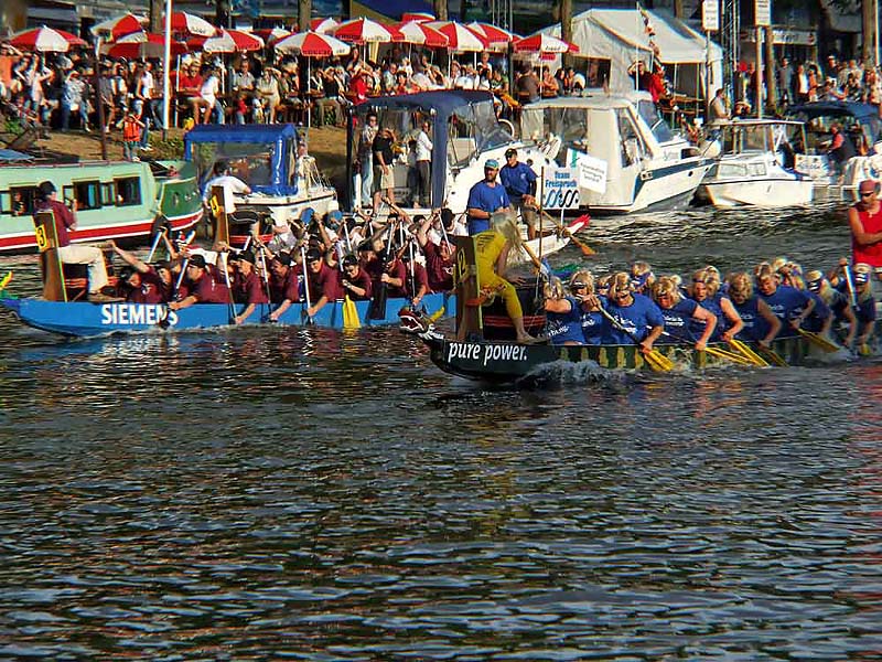 Drachenbootrennen